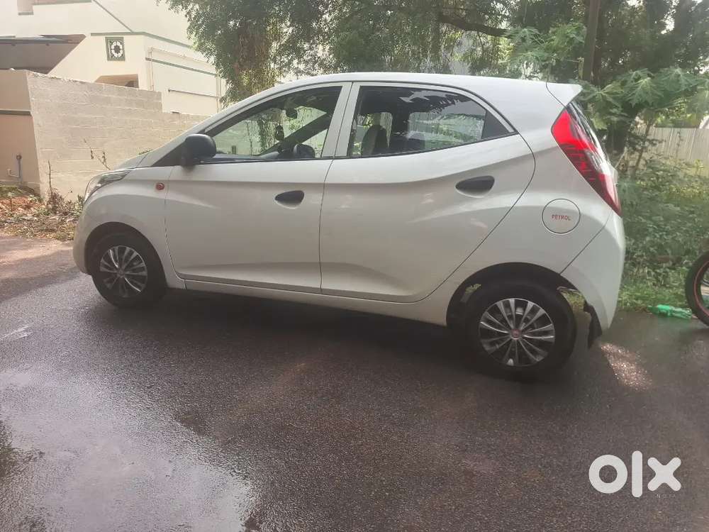 2015 Hyundai Eon Era +
