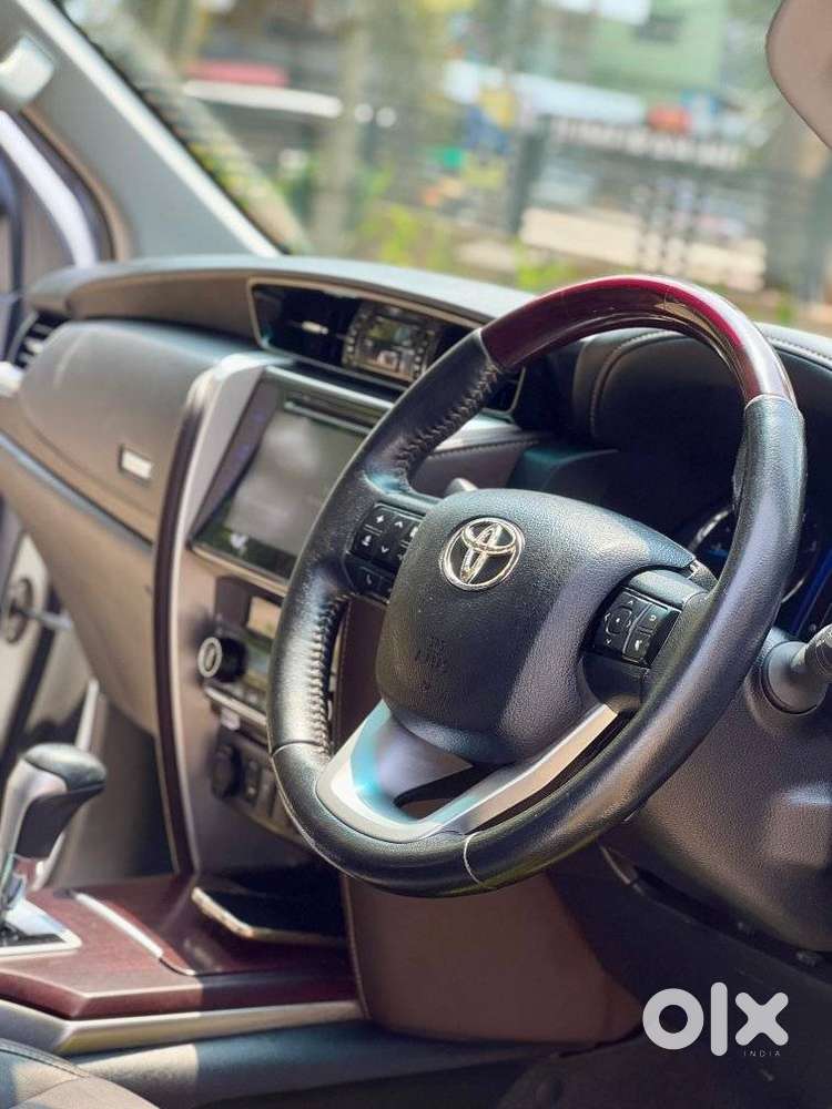 Toyota Fortuner 3.0 4x2 Automatic, 2016, Diesel