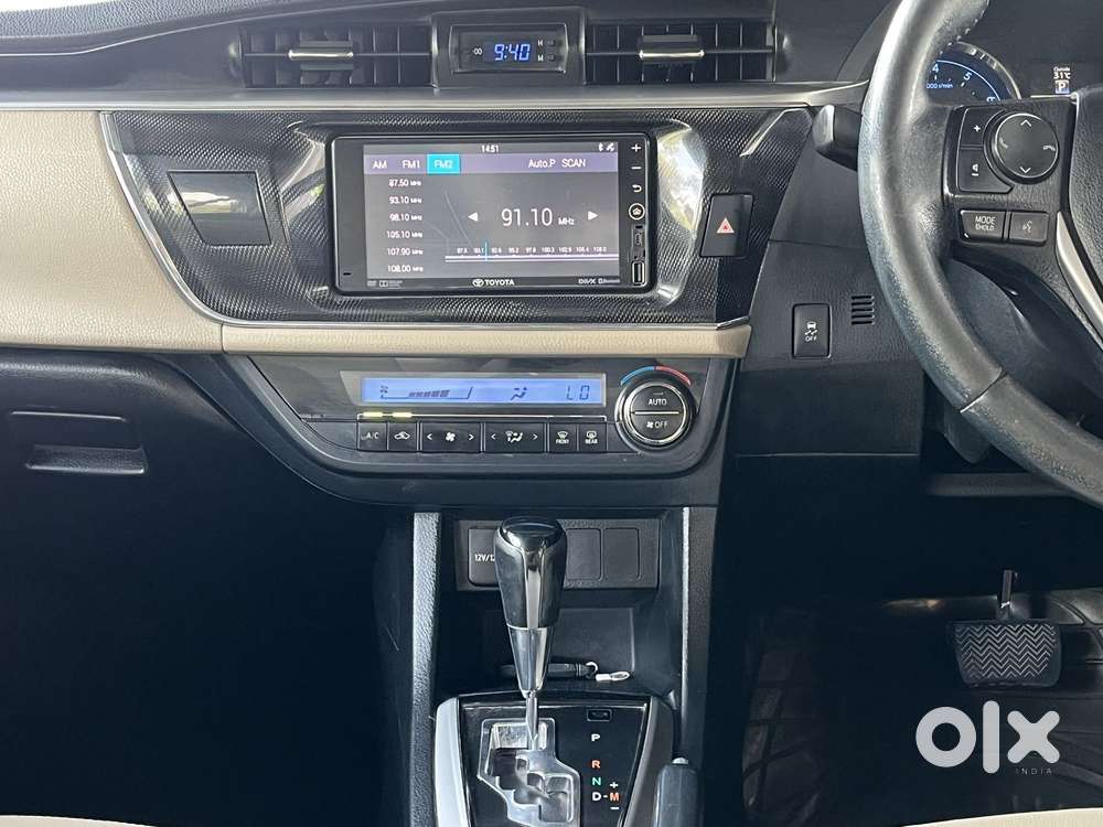 Toyota Corolla Altis 2013-2017 Vl At, 2016, Petrol