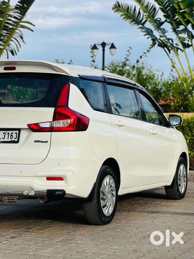 Maruti Suzuki Ertiga Vxi Shvs, 2021, Petrol