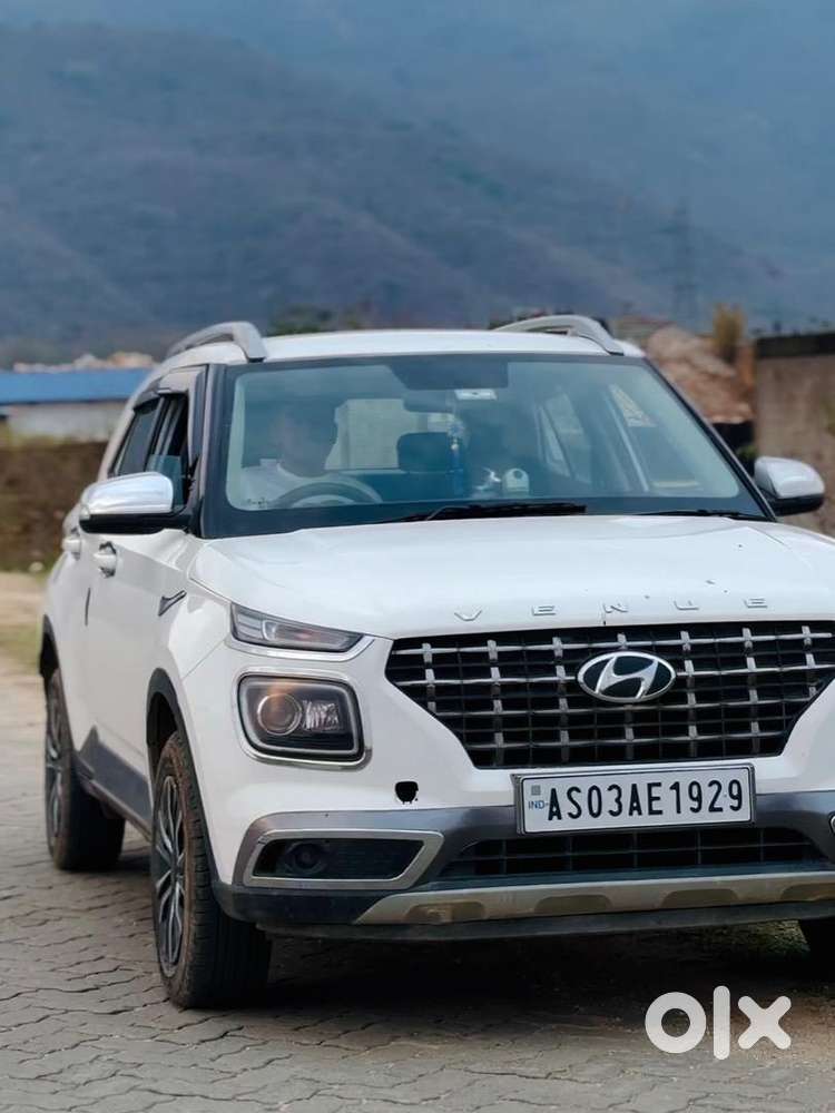 Hyundai Venue 2022 Petrol Good Condition