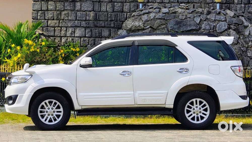 Toyota Fortuner 3.0 4x2 Automatic, 2014, Diesel