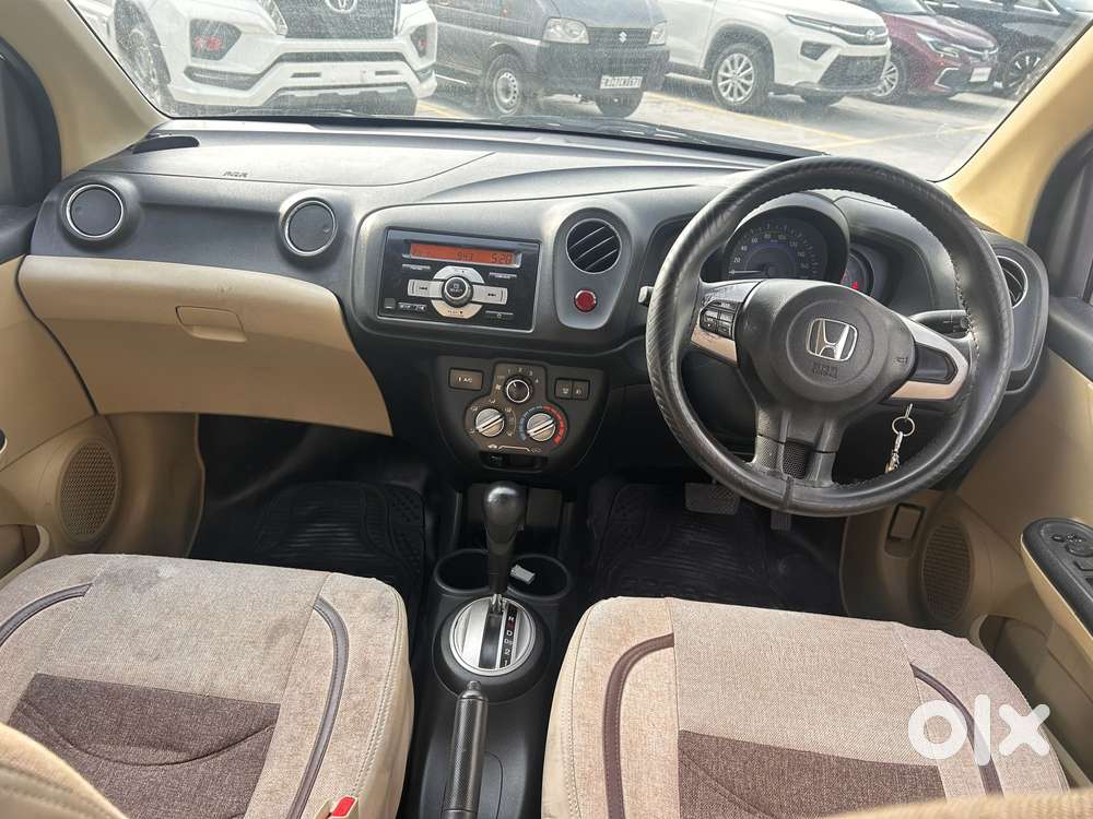 Honda Brio 2013-2016 Vx At, 2016, Petrol