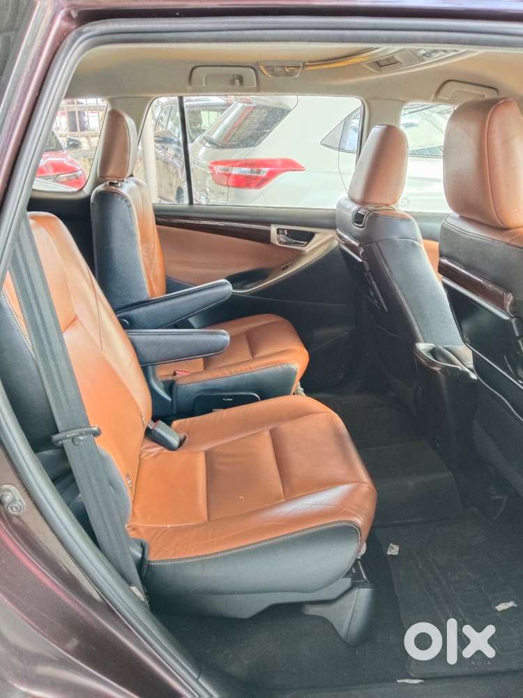 Toyota Innova Crysta, 2016, Diesel