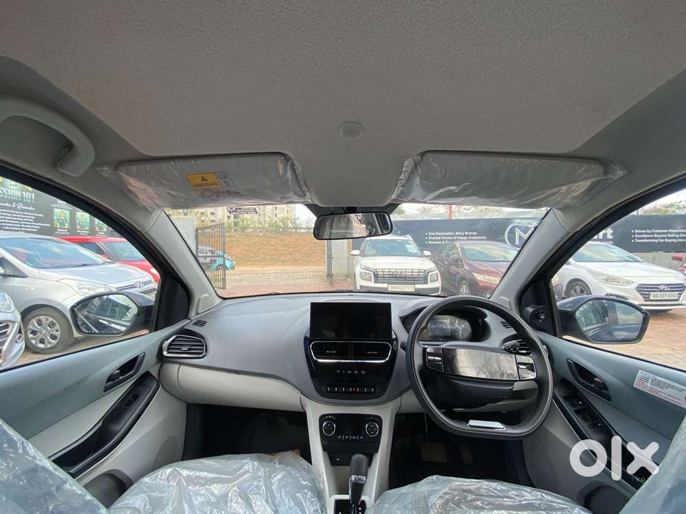 Tata Tiago, 2026, Petrol