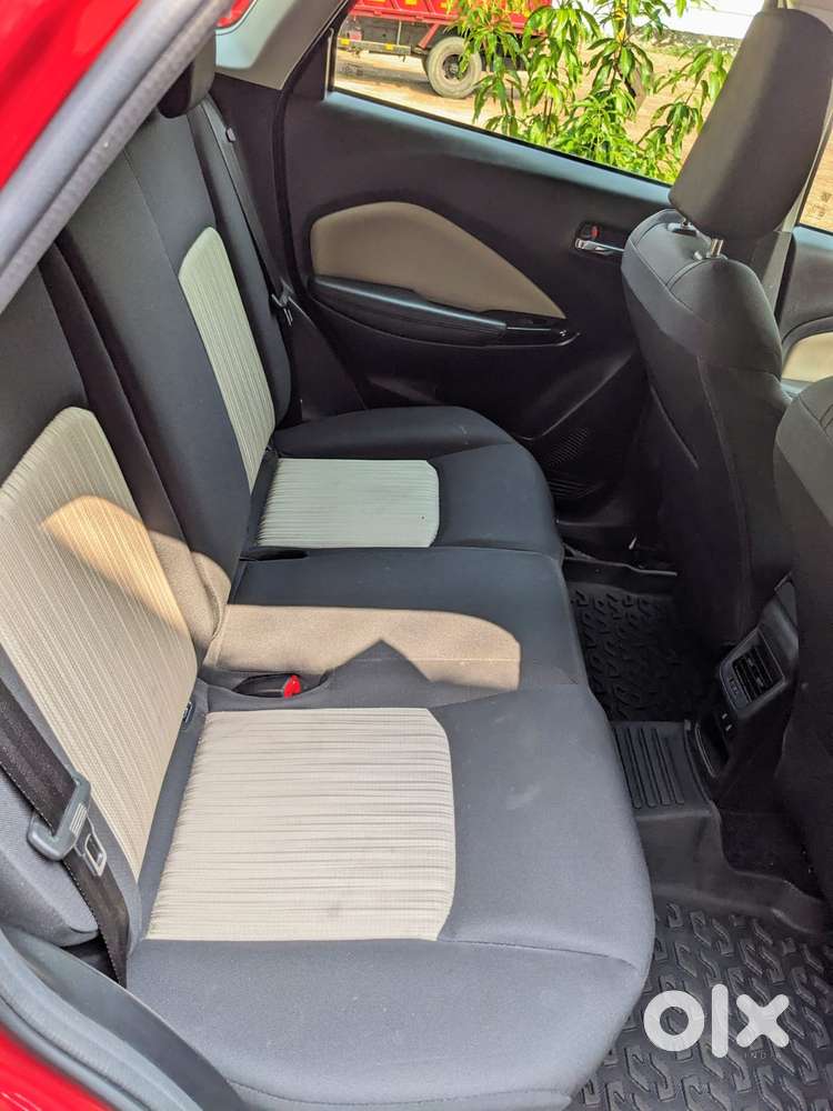 Toyota Glanza 1.2 V Amt, 2022, Petrol