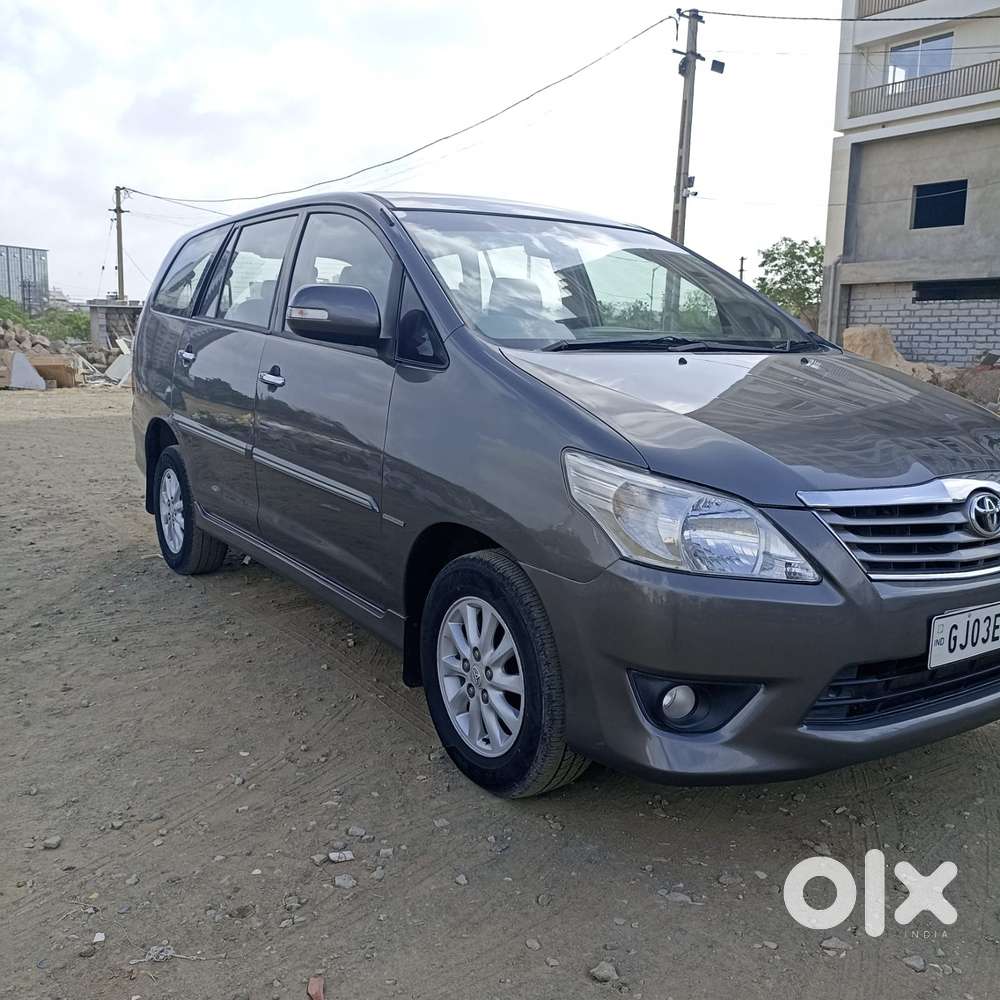 Toyota Innova 2.0 V, 2012, Diesel