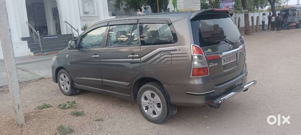 Toyota Innova, 2014