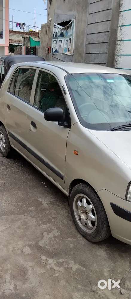 Good Condition 2029 Pepar Clear Hai Lpg 300 Km Baher Fiting Kiya Hai