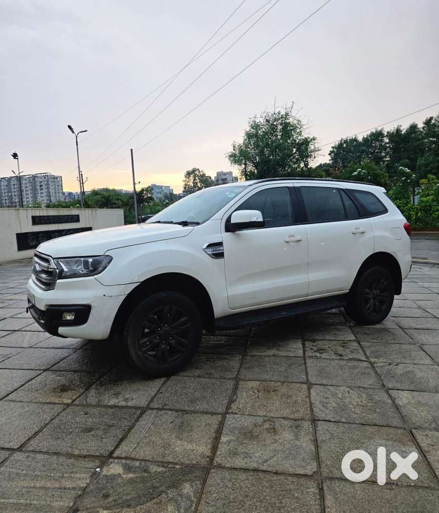 Ford Endeavour 3.2 Trend At 4x4, 2016, Diesel