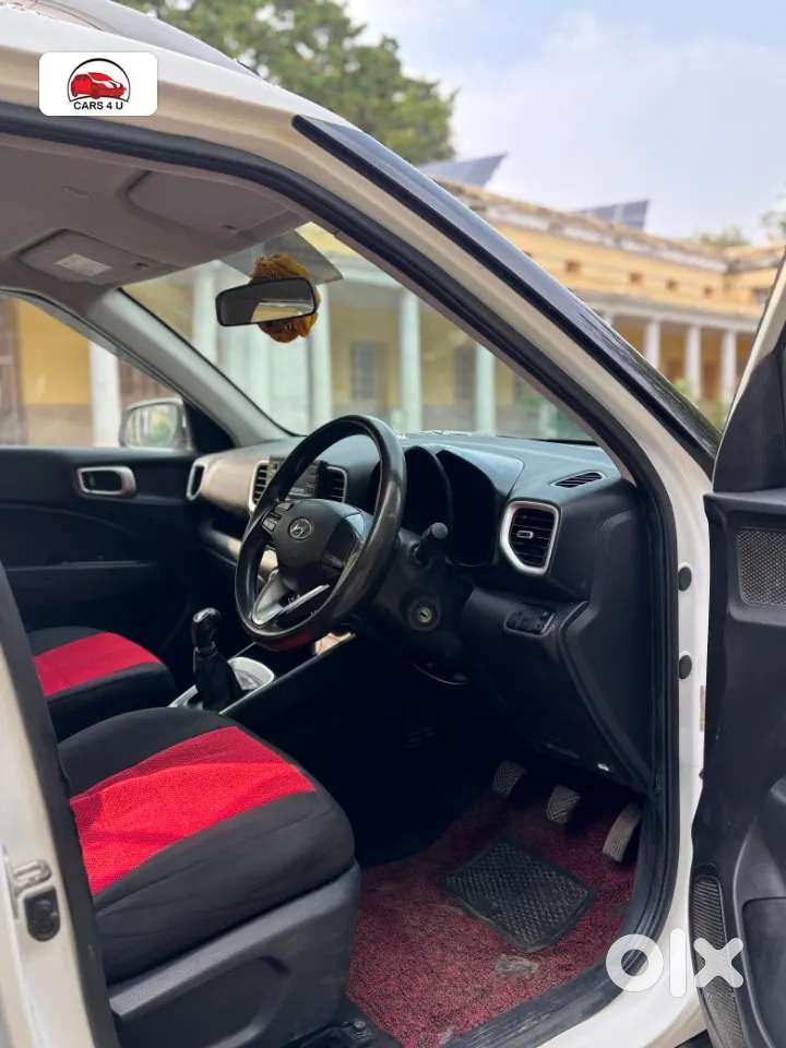 Hyundai Venue S 1.2 Petrol, 2020, Petrol