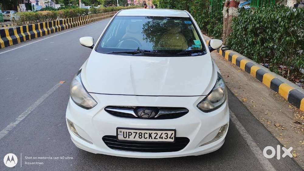 Hyundai Verna Fluidic 1.6 Vtvt Sx Opt, 2011, Petrol