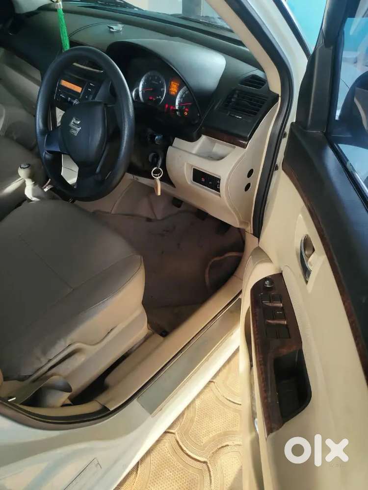 Maruti Suzuki Dzire 1.2 Zxi 2013 Diesel