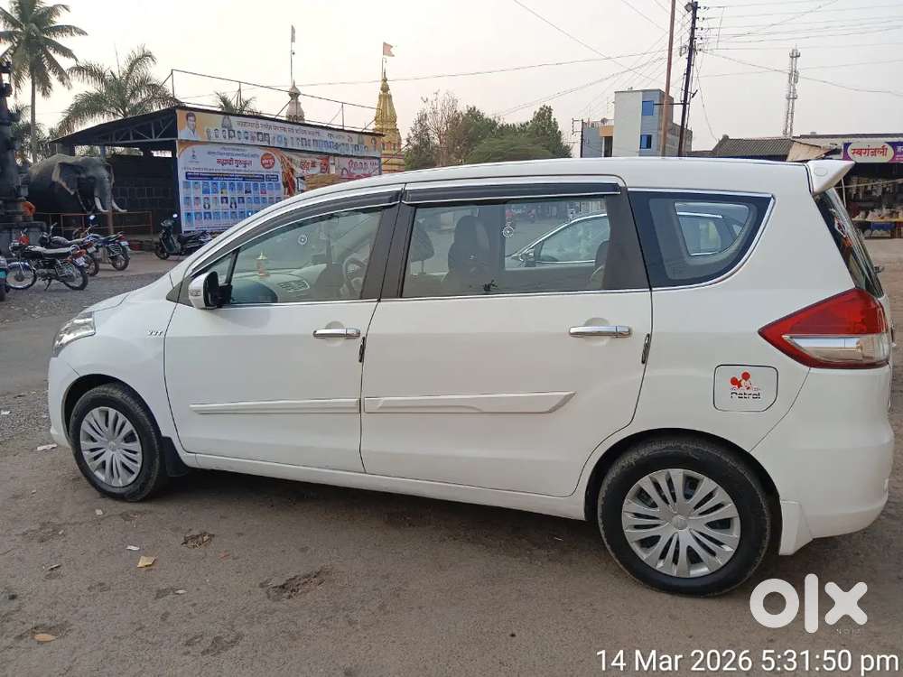 Maruti Suzuki Ertiga 2013 Cng