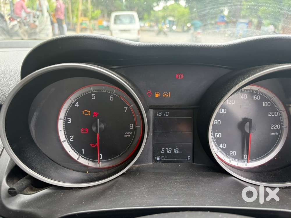 Swift 1.2 Vxi 2022 Year Km