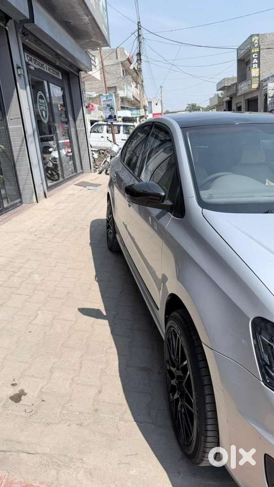 Volkswagen Vento Premium Plus 1.5 At Transmission Diesel