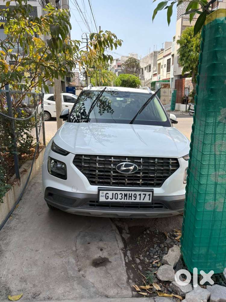 Venue In Very Good Condition Sales