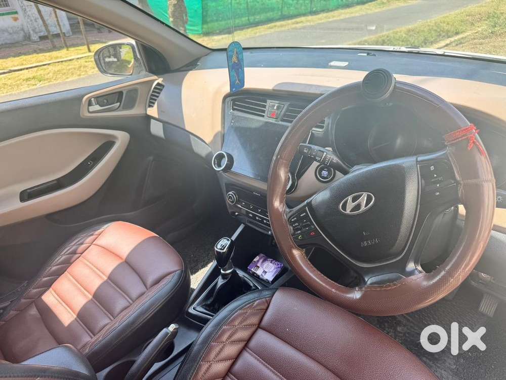 Hyundai I20 2016 Diesel 100000 Km Driven