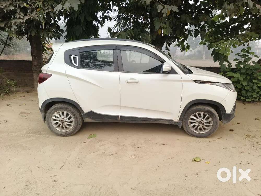Mahindra Kuv 100 Good Condition Avg 23-25