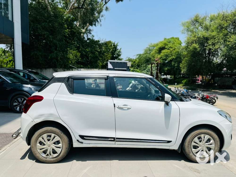 Maruti Suzuki Swift Vxi 1.2 Abs Bs-iv, 2019, Petrol