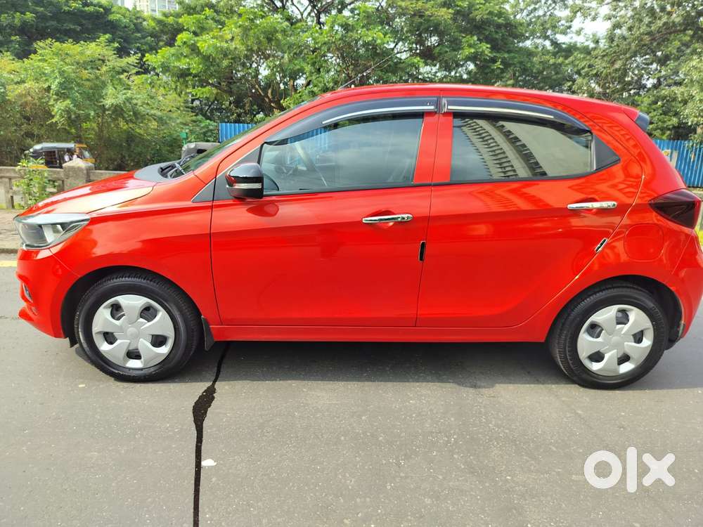 Tata Tiago 1.2 Revotron Xm, 2024, Petrol