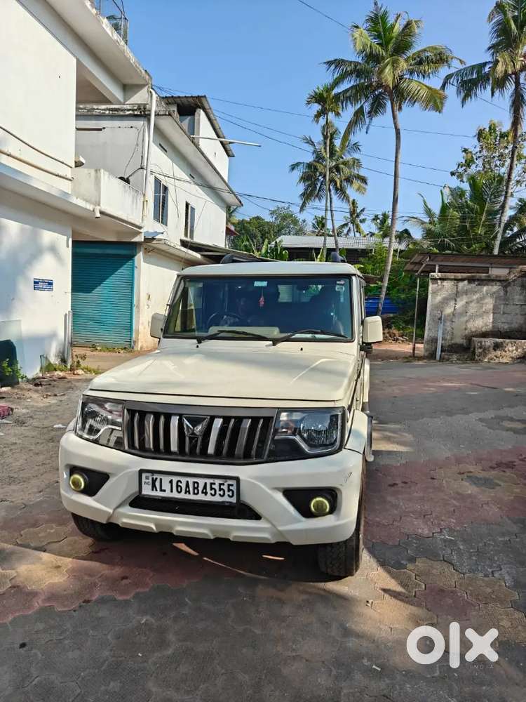 2023 Bolero B6 Single Owner