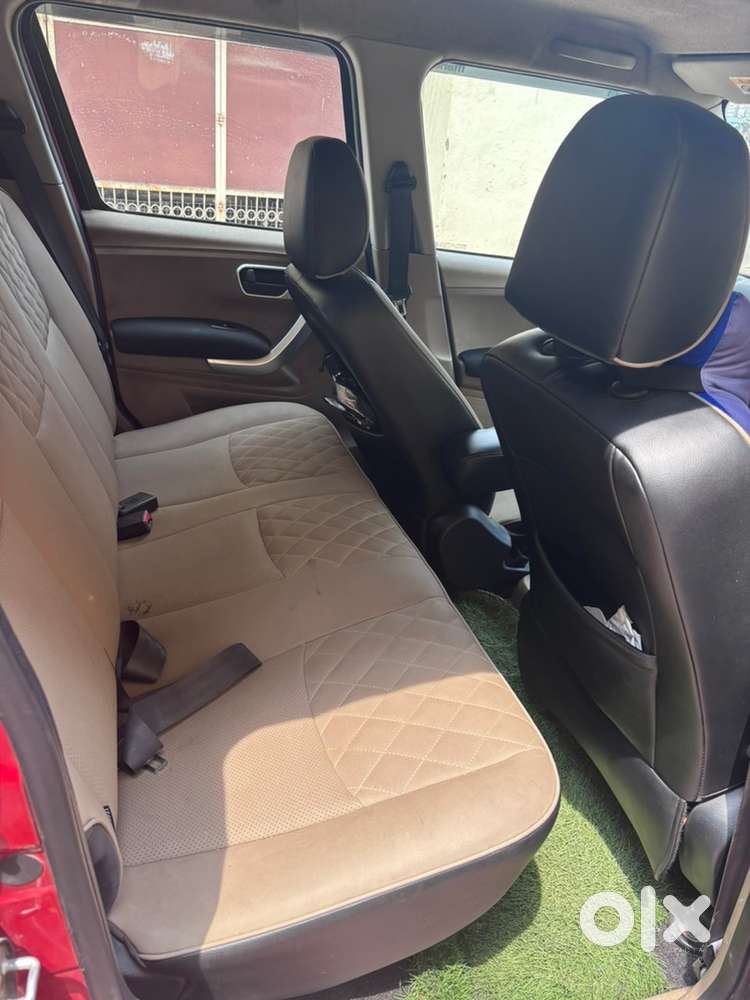 Top Model Automatic Dual Tone Tuv300 In Excellent Condition