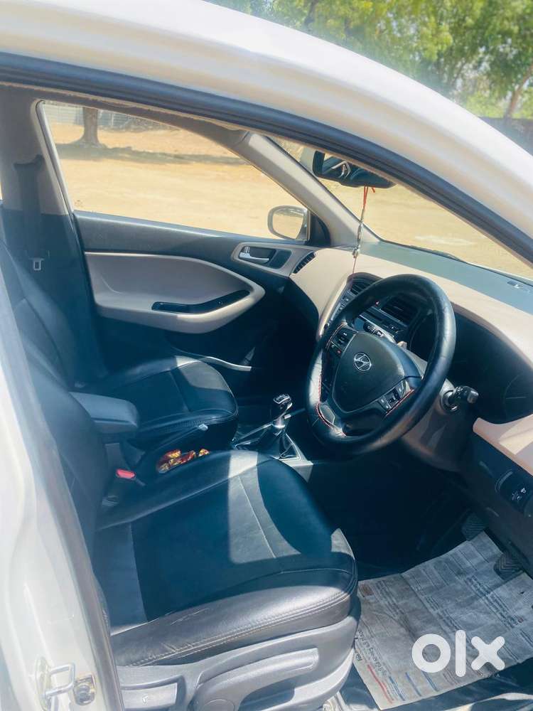 Hyundai I20 2015-2017 Sportz 1.4 Crdi, 2015, Diesel