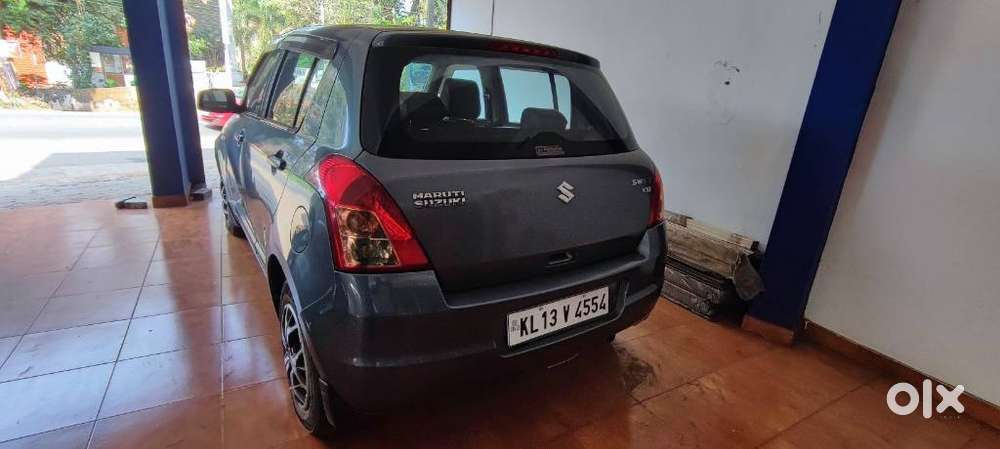 Maruti Suzuki Swift 2004-2010 1.3 Vxi, 2010, Petrol