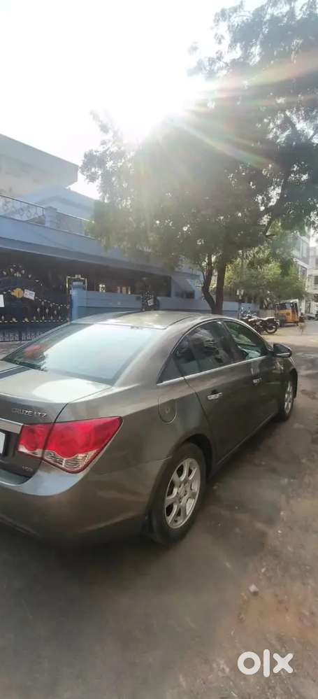 Chevrolet Cruze 2011 Diesel 970000 Km Driven