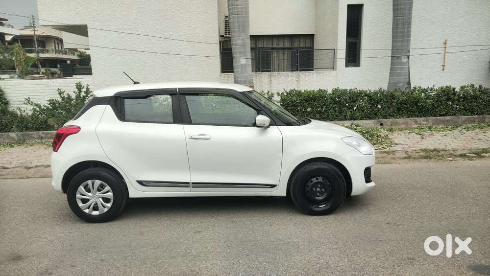 Maruti Suzuki Swift Amt Vxi, 2023, Petrol