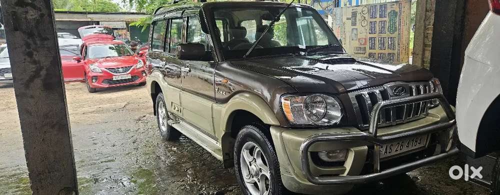 Mahindra Scorpio Classic 2011