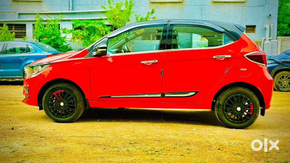 Tata Tiago 1.05 Revotorq Xt, 2024, Petrol