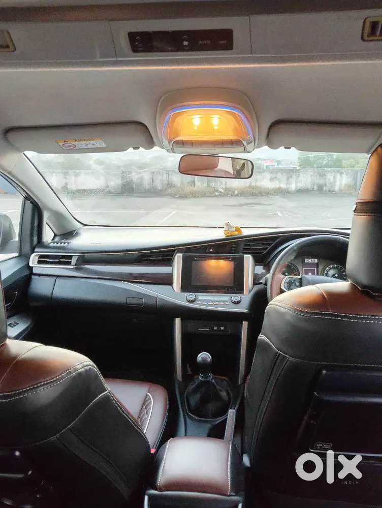 Toyota Innova Crysta 2018 Car