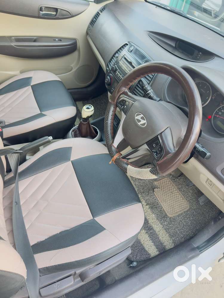 Hyundai I20 Diesel Manual 2010