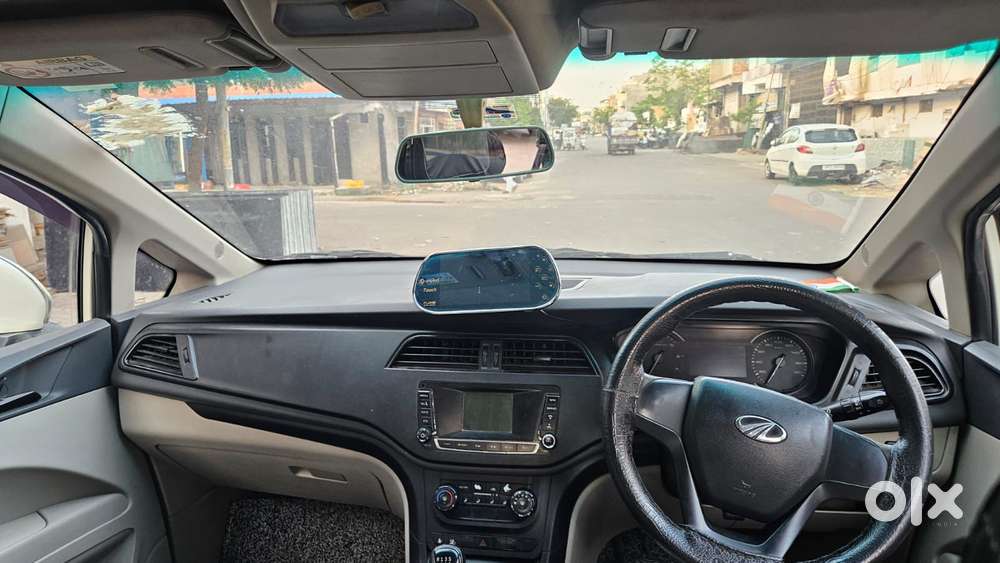 Mahindra Marazzo M4, 2019, Diesel