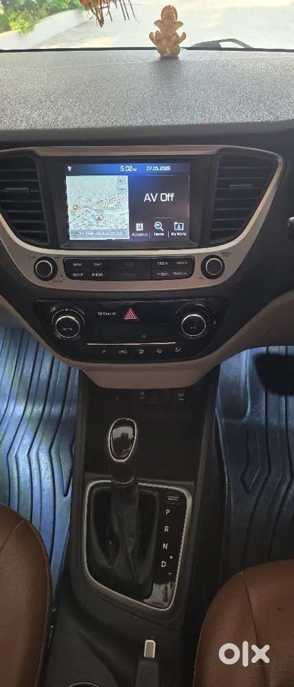 Hyundai Verna 1.6 Crdi Sx+ At With Sunroof