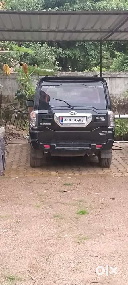 Mahindra Scorpio Diesel 2016 Variant S10