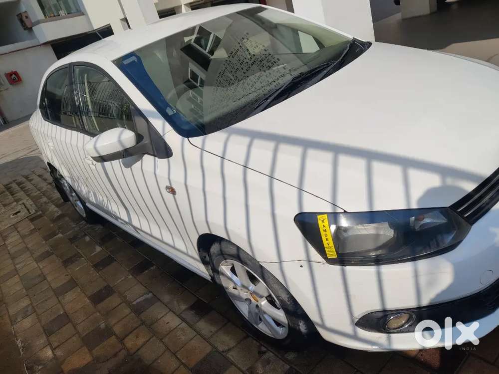 Volkswagen Vento Highline 2012
