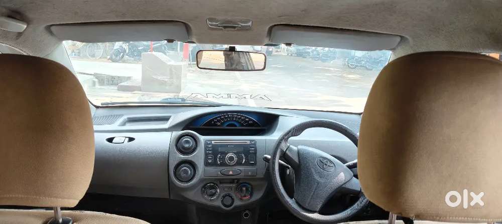 Toyota Etios Liva 2013 Petrol 100000 Km Driven