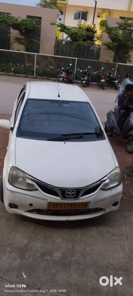 Toyota Etios Diesel Manual 2017. New Battery   Tyre80%  Paper All  Ok
