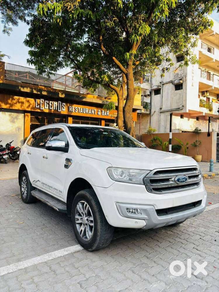 Ford Endeavour 3.2 Titanium 4x4 At, 2017, Diesel