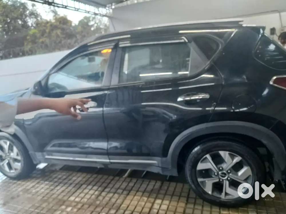 Kia Sonet 2022 Diesel New Tyres New Insurance Extended Warranty