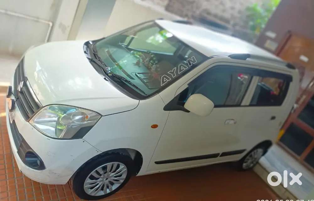 Wagon R 1.0 (2011) Kseries Vxi Plus 2keys Available
