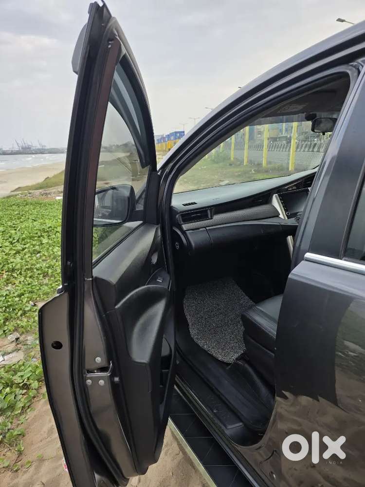 Toyota Innova Crysta 2021 Diesel Well Maintained
