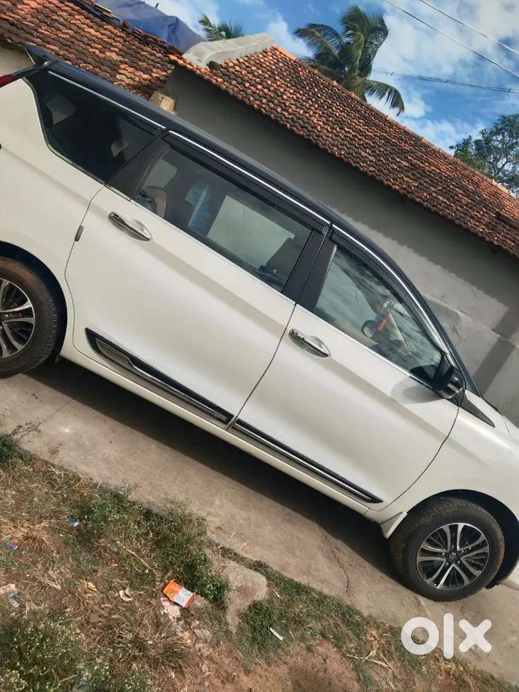 Maruti Suzuki Ertiga 2022 Petrol 34000 Km Driven