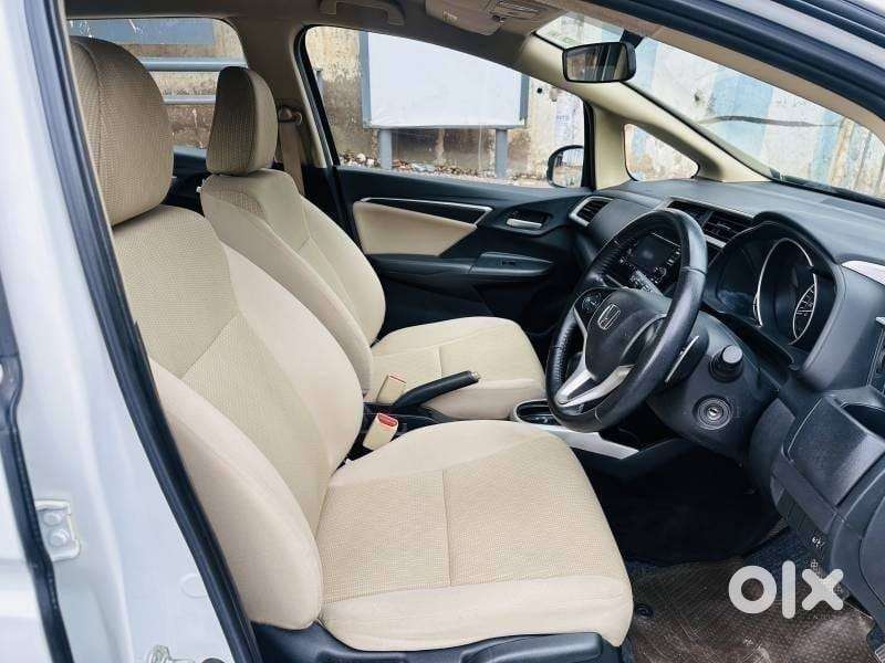 Honda Jazz V Automatic, 2018, Petrol