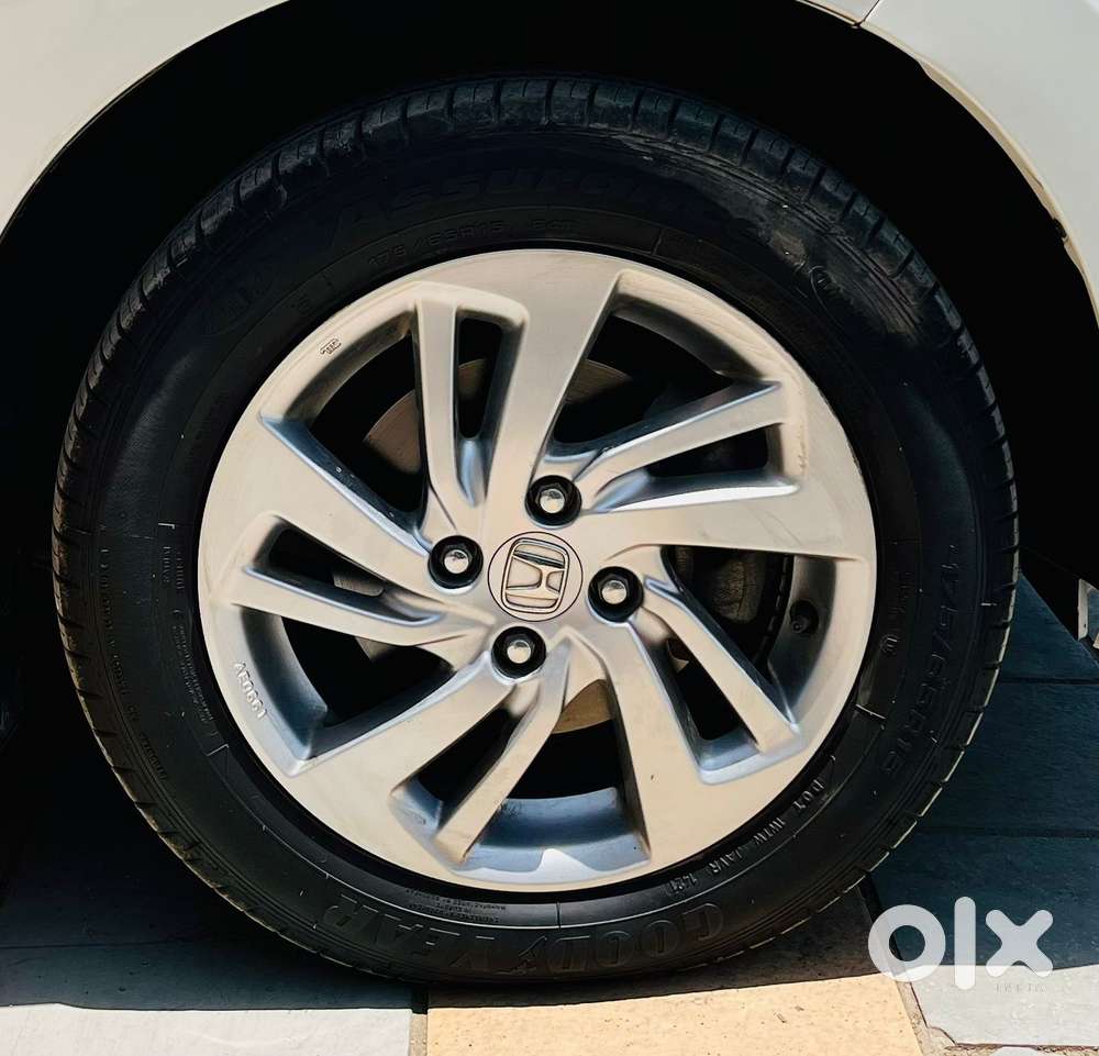 Honda Jazz V Cvt, 2021, Petrol