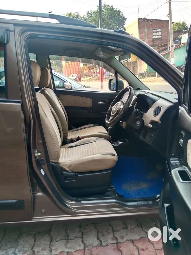 Maruti Suzuki Wagon R 1.0 Vxi Amt, 2018, Petrol