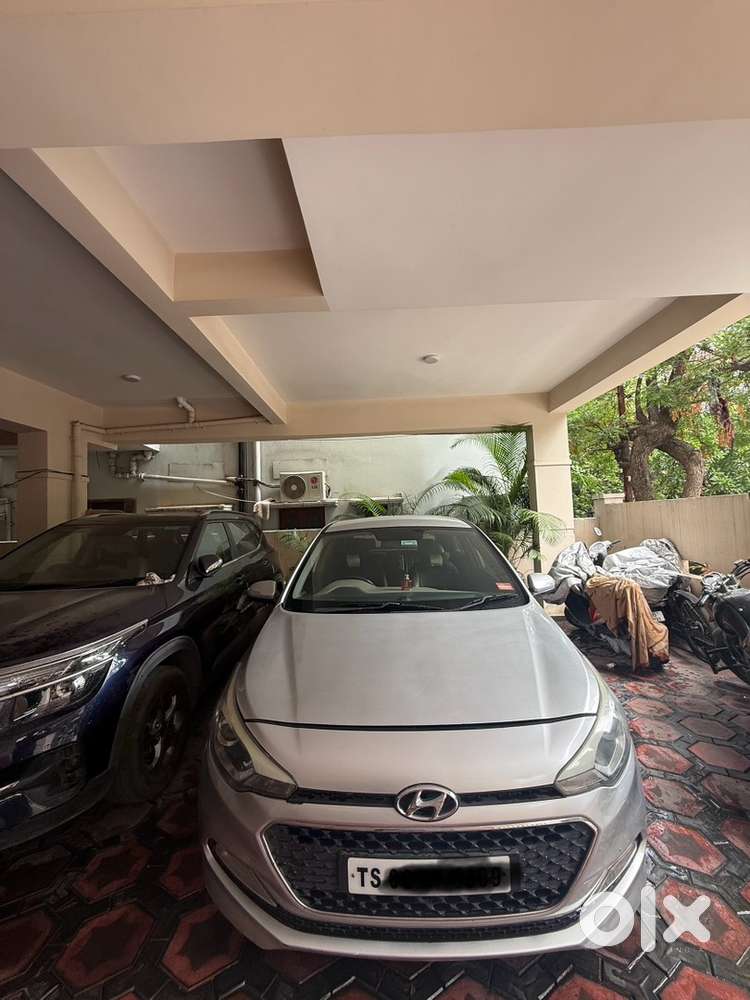 Hyundai I20 Asta Diesel Showroom Condition Single Owner